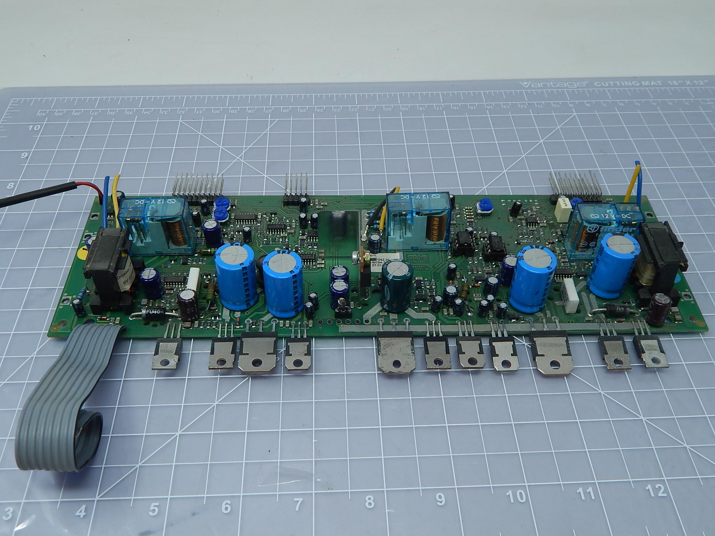 Hameg MB7042.2A 35-M704-2201 Circuit Board Assembly T147280